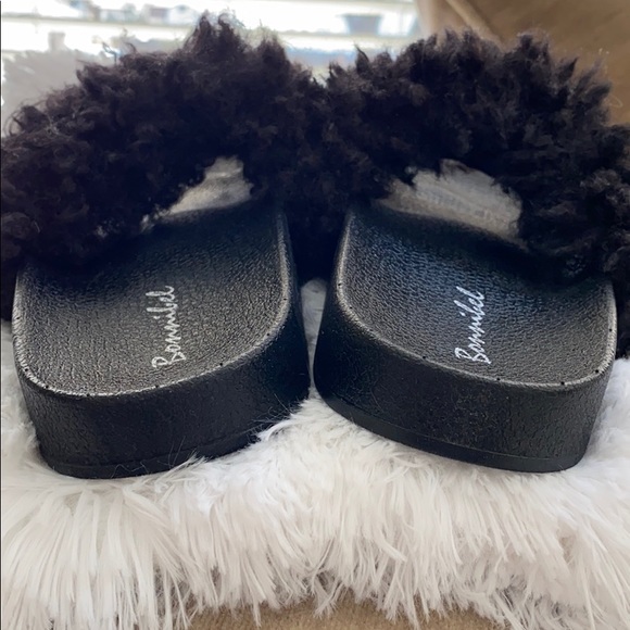 Black Fur Slide Mule Sandal Slippers⭐️New in Box⭐️ - Picture 7 of 9